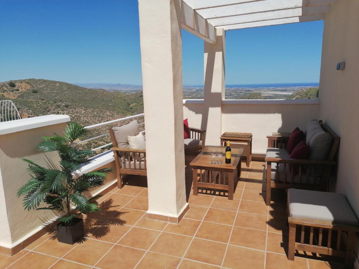 Villa Exquisite Modern 2-Bed House In El Pinar De Bédar Extérieur photo