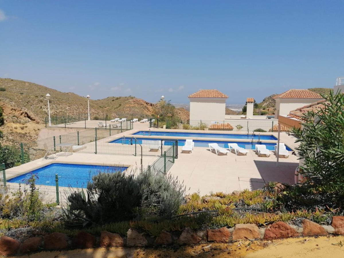 Villa Exquisite Modern 2-Bed House In El Pinar De Bédar Extérieur photo